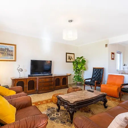 Villa Estrelicia - Pool - Free Wi-fi - New In *