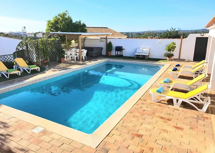 Villa Estrelicia - Pool - Free Wi-fi - New In