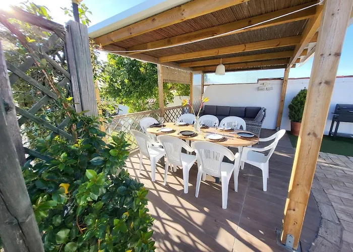 Estrelicia - Pool - Free Wi-fi - New In *