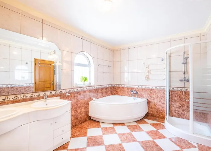 Estrelicia - Pool - Free Wi-fi - New In Loulé
