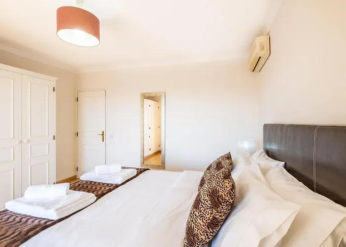Estrelicia - Pool - Free Wi-fi - New In Loulé