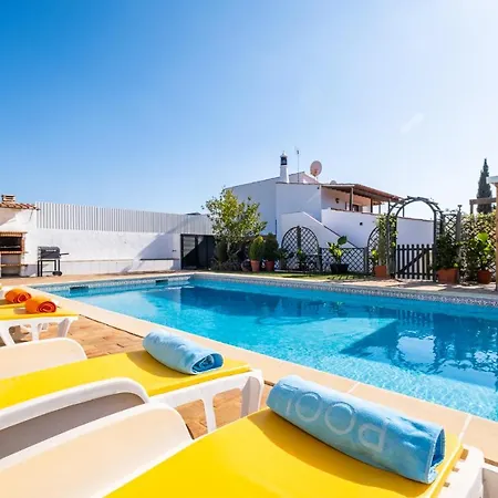 Estrelicia - Pool - Free Wi-fi - New In